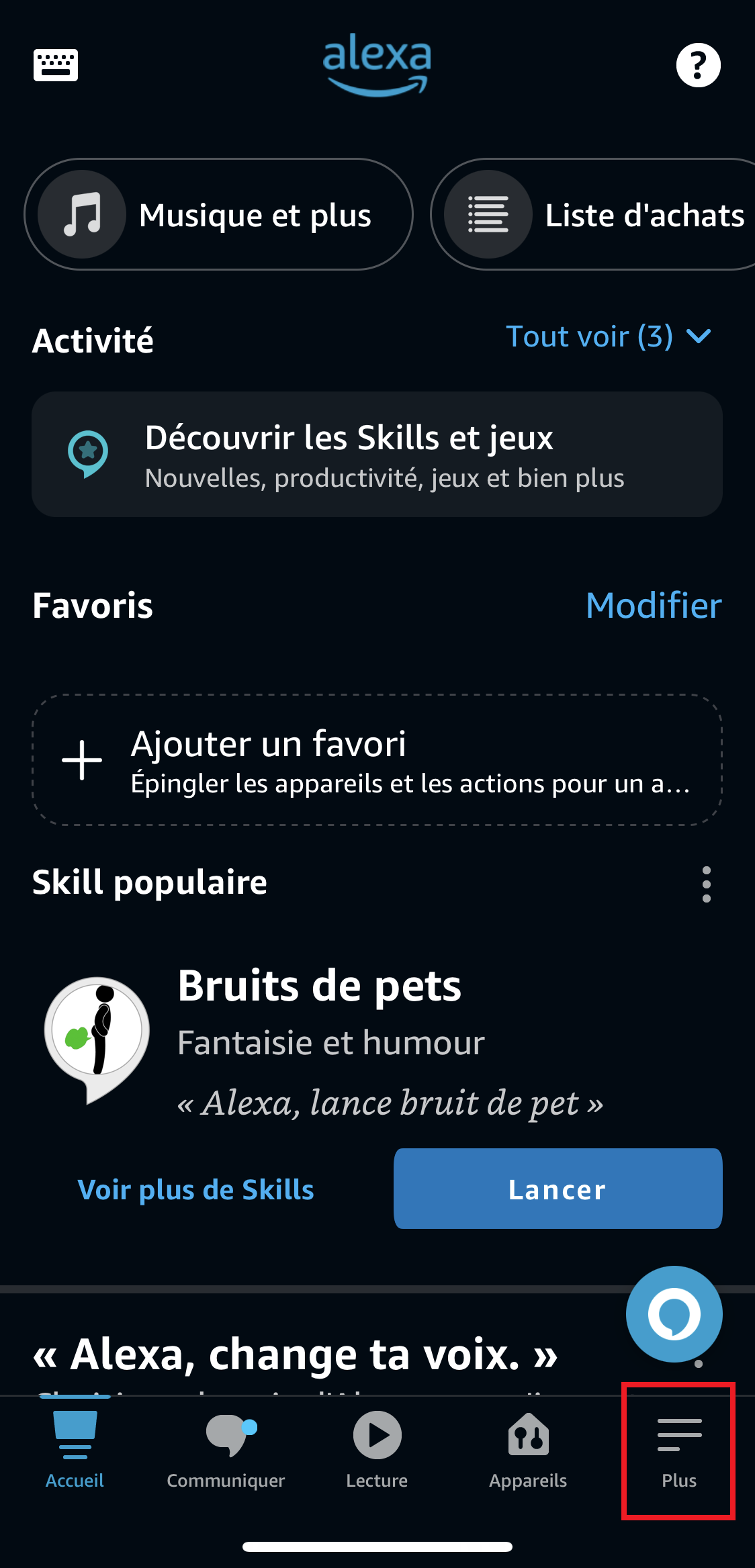 Page d'accueil de l'app Alexa à partir d'une smartphone. Le menu se trouve en bas de l'écran. L'onglet "Plus" se trouve en bas à droite. 